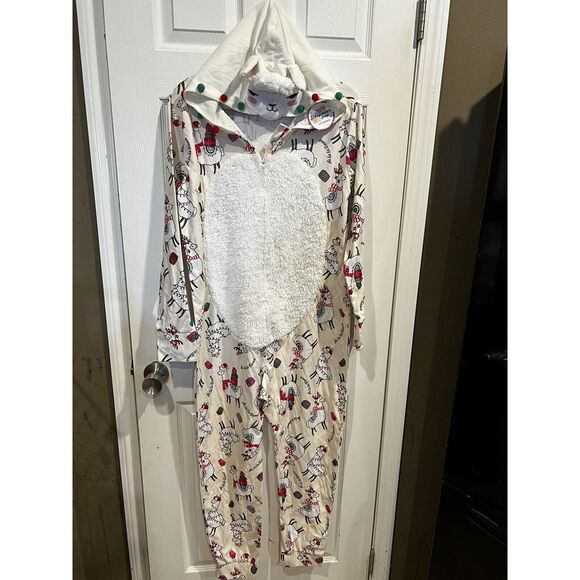 NWT Justice Christmas Llama One Piece Sleep‎ Over Outfit Size Girls 18 Plus - Picture 1 of 4